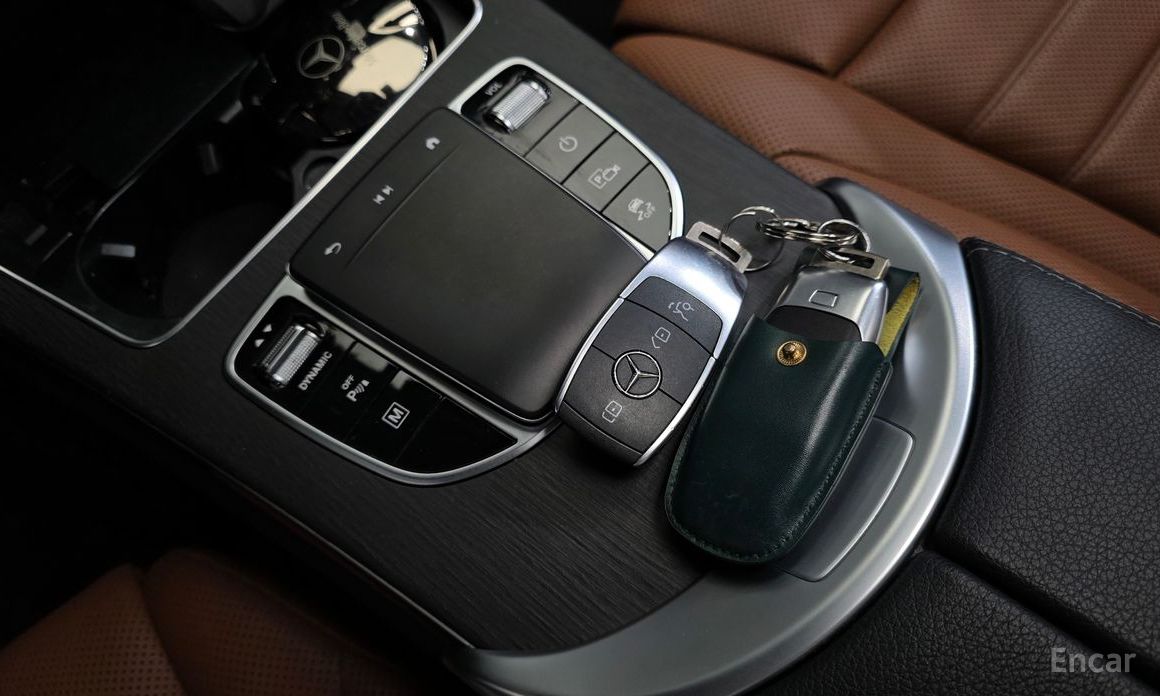 2022 Mercedes-Benz GLC I (X253) Рестайлинг GLC300e 4MATIC Coupe с пробегом 105 022 км