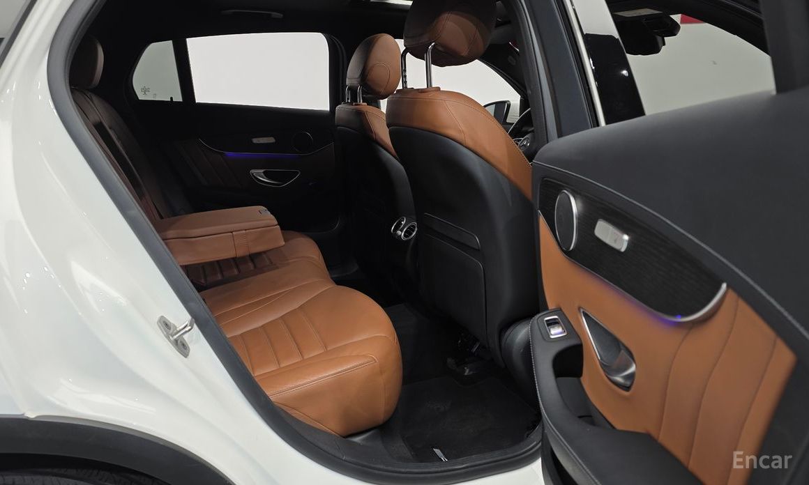 2022 Mercedes-Benz GLC I (X253) Рестайлинг GLC300e 4MATIC Coupe с пробегом 105 022 км