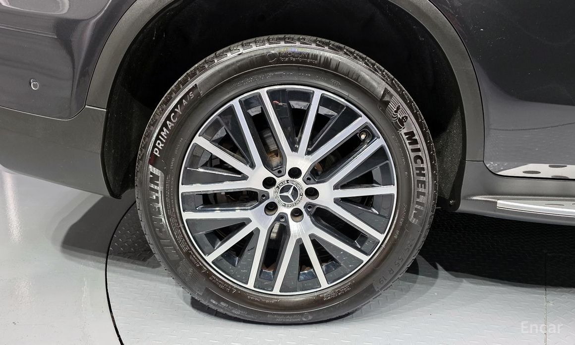 2021 Mercedes-Benz GLC I (X253) Рестайлинг GLC300e 4MATIC с пробегом 127 648 км
