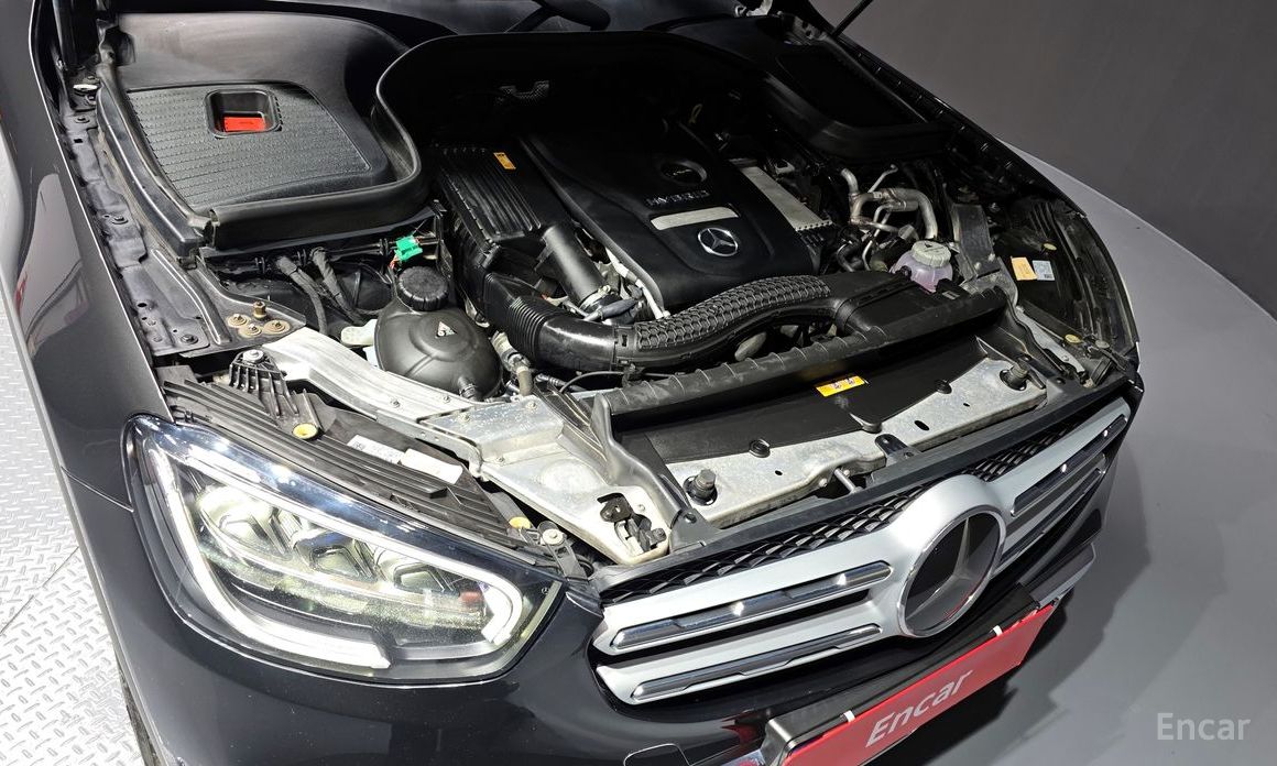 2021 Mercedes-Benz GLC I (X253) Рестайлинг GLC300e 4MATIC с пробегом 127 648 км