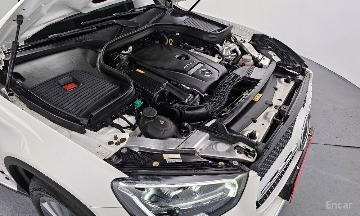 2021 Mercedes-Benz GLC I (X253) Рестайлинг GLC300e 4MATIC Coupe с пробегом 80 736 км