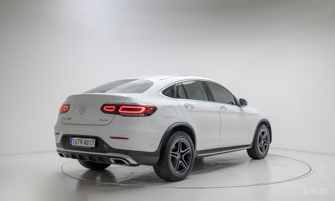 2021 Mercedes-Benz GLC I (X253) Рестайлинг GLC300 4MATIC AMG Line Coupe с пробегом 58 758 км