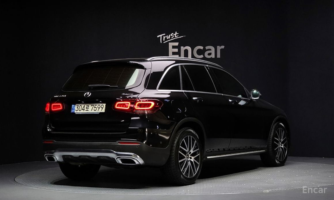 2021 Mercedes-Benz GLC I (X253) Рестайлинг GLC220 d 4MATIC с пробегом 71 884 км