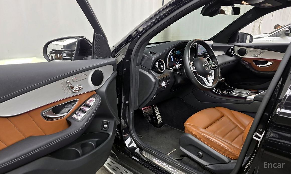 2021 Mercedes-Benz GLC I (X253) Рестайлинг GLC220 d 4MATIC с пробегом 71 884 км