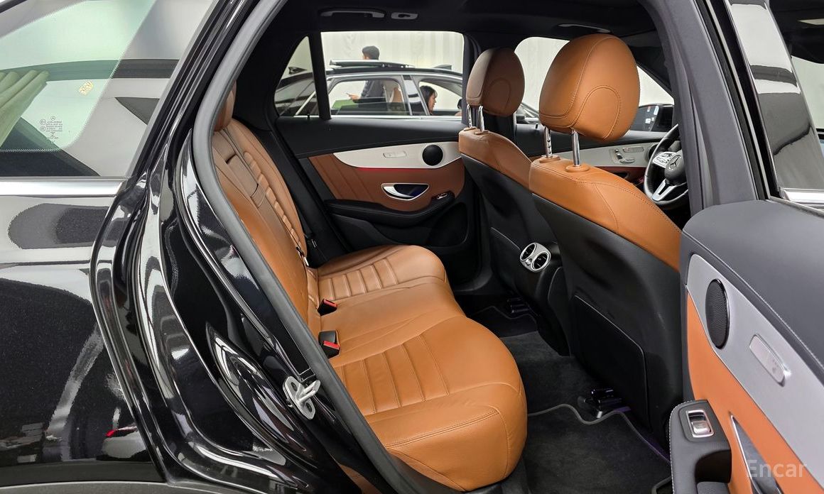 2021 Mercedes-Benz GLC I (X253) Рестайлинг GLC220 d 4MATIC с пробегом 71 884 км