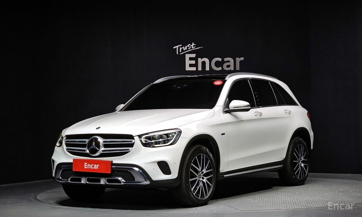 2021 Mercedes-Benz GLC I (X253) Рестайлинг GLC300e 4MATIC с пробегом 103 442 км