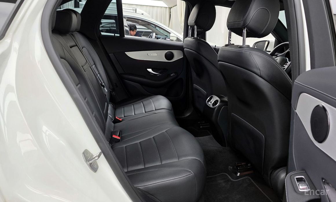 2021 Mercedes-Benz GLC I (X253) Рестайлинг GLC300e 4MATIC с пробегом 103 442 км