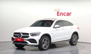 2021 Mercedes-Benz GLC I (X253) Рестайлинг GLC300e 4MATIC Coupe с пробегом 66 121 км