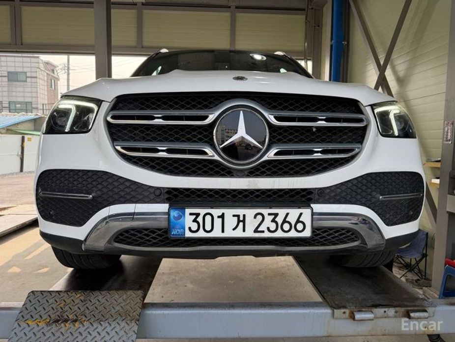 2021 Mercedes-Benz GLE II (V167) GLE300d 4MATIC с пробегом 80 683 км