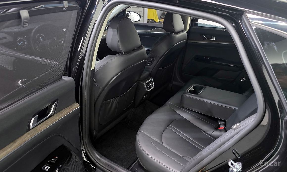 2022 Kia K5 III Noblesse с пробегом 40 659 км