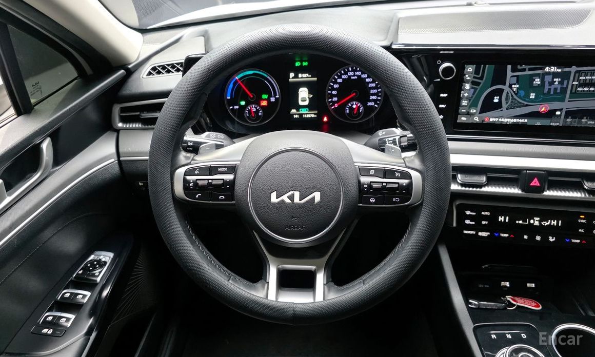 2022 Kia K5 III Trendy с пробегом 112 570 км