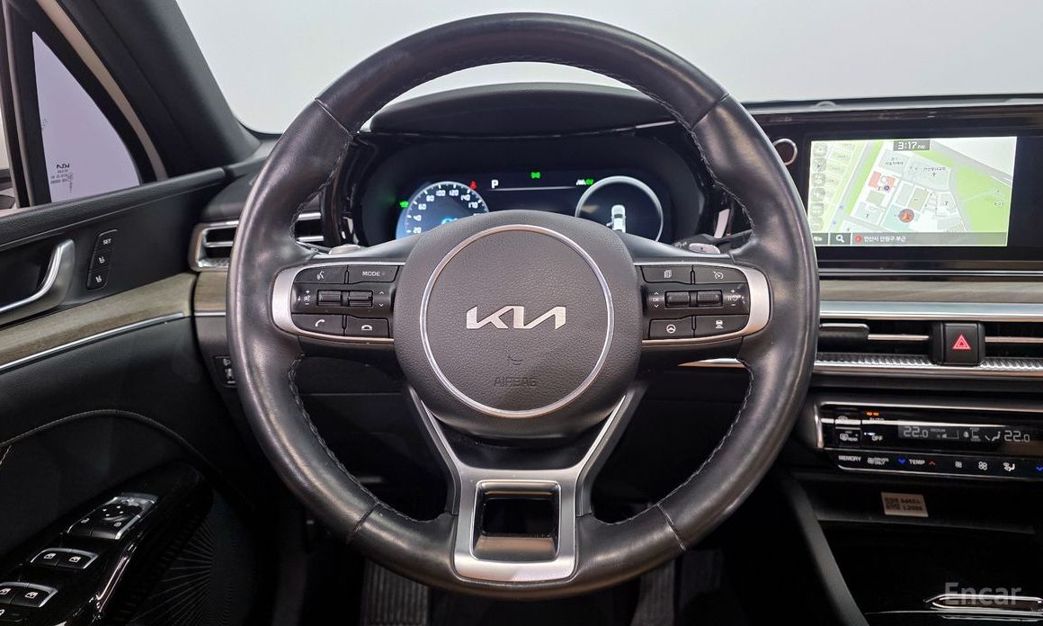 2022 Kia K5 III Signature с пробегом 57 245 км