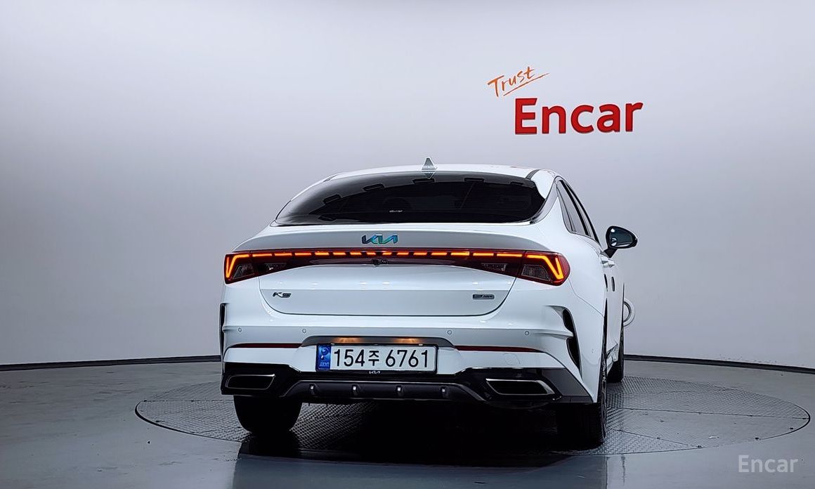 2022 Kia K5 III Signature с пробегом 80 404 км