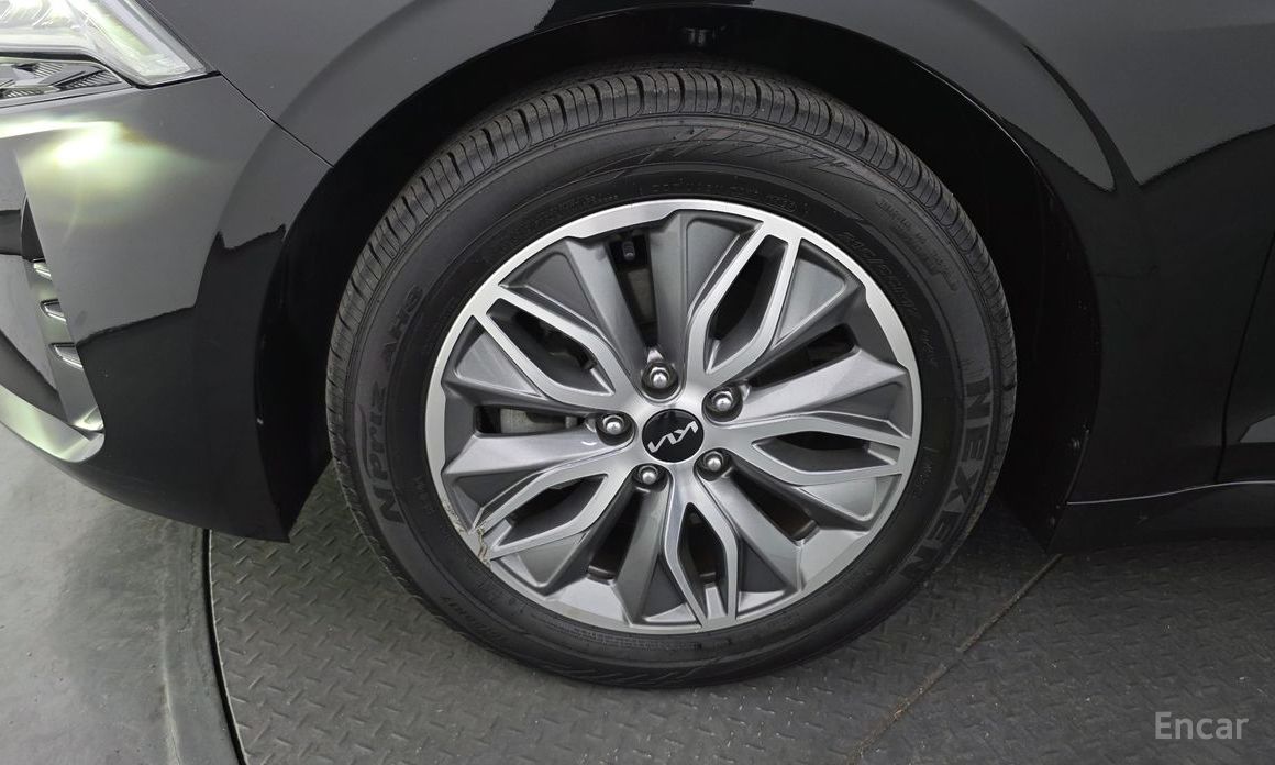 2022 Kia K5 III Noblesse с пробегом 65 459 км