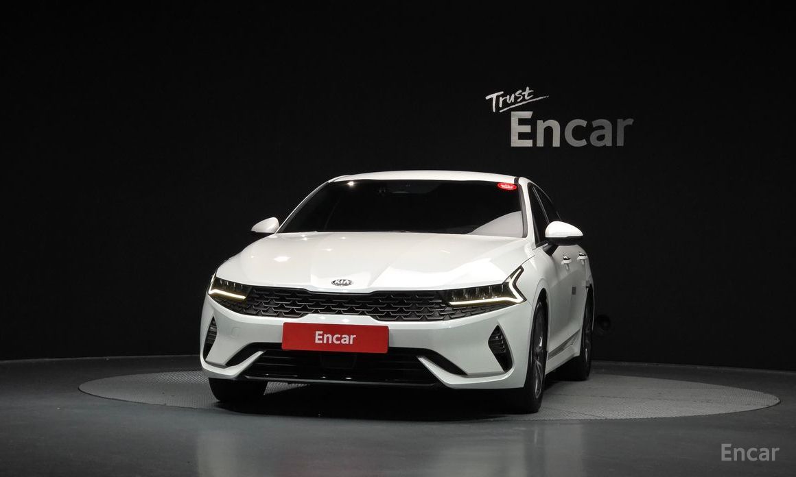 2021 Kia K5 III Prestige с пробегом 61 715 км
