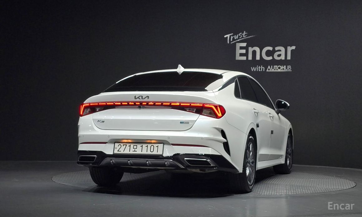 2021 Kia K5 III Noblesse с пробегом 124 533 км