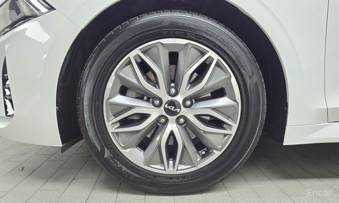 2021 Kia K5 III Noblesse с пробегом 124 533 км