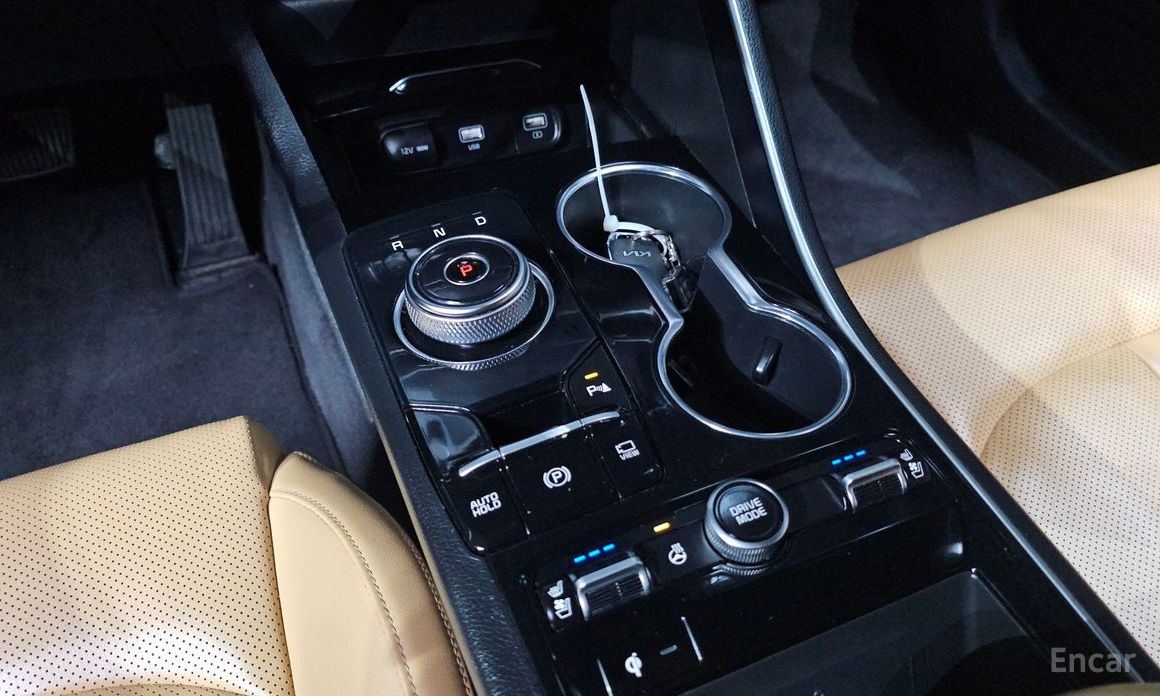 2022 Kia K5 III Prestige с пробегом 99 676 км