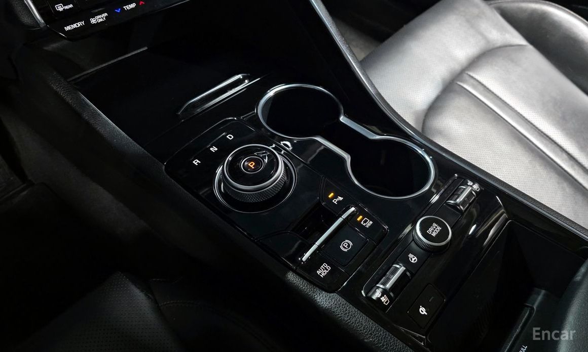 2022 Kia K5 III Noblesse с пробегом 77 311 км