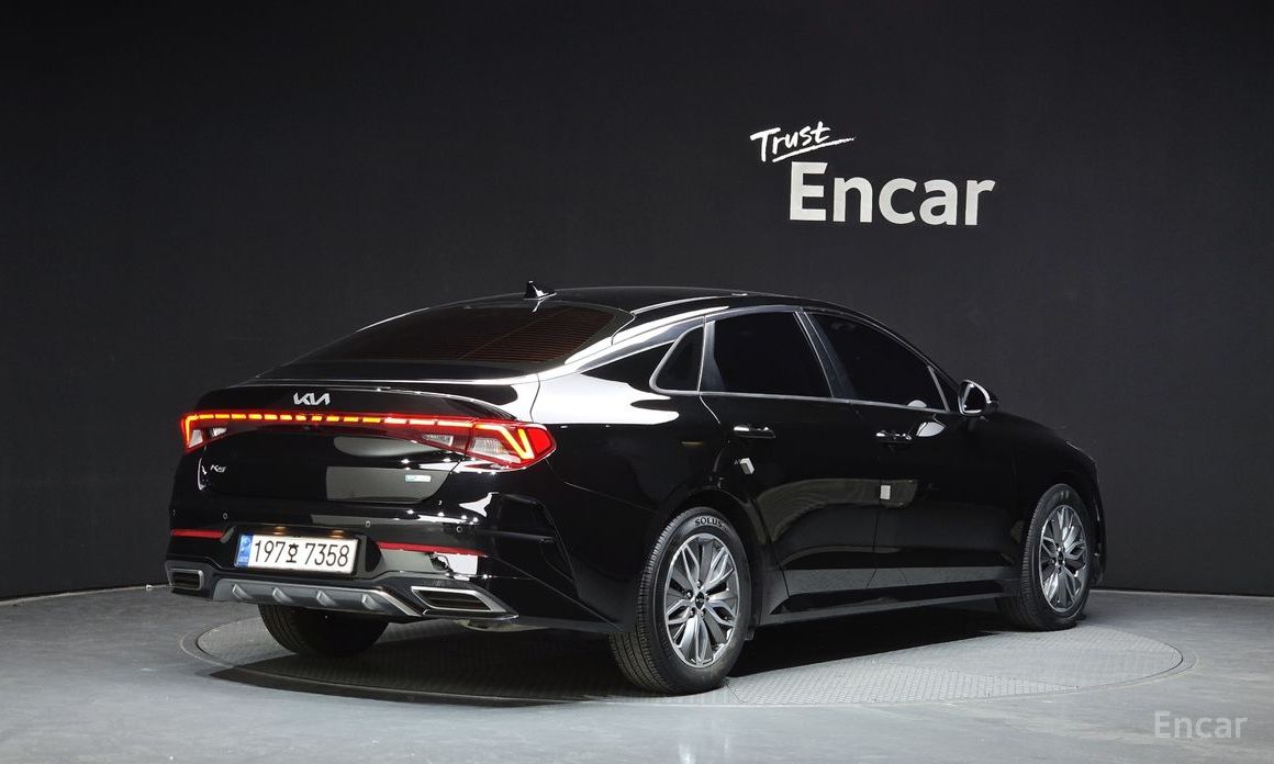 2022 Kia K5 III Prestige с пробегом 74 060 км
