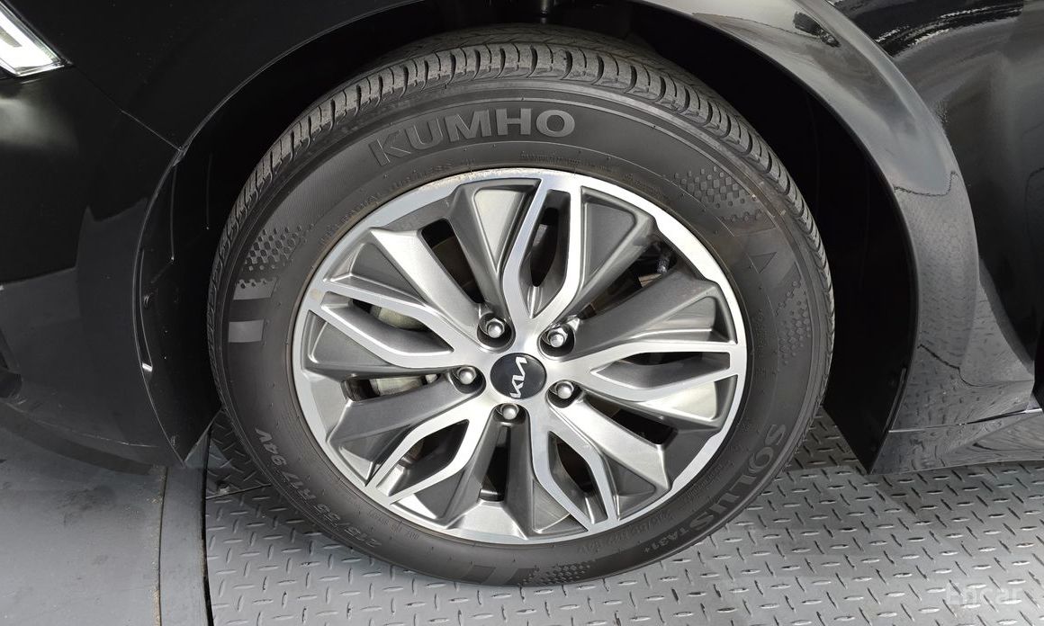2022 Kia K5 III Prestige с пробегом 74 060 км