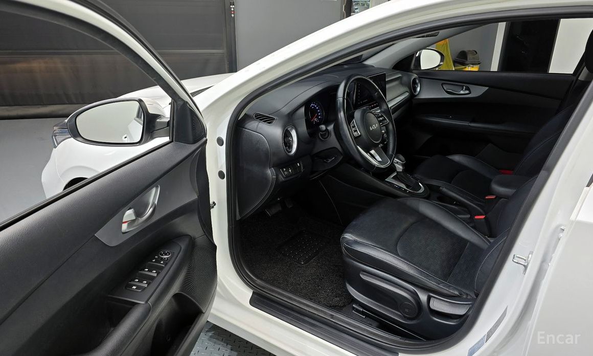 2021 Kia K3 II Рестайлинг 1.6 Prestige с пробегом 85 094 км