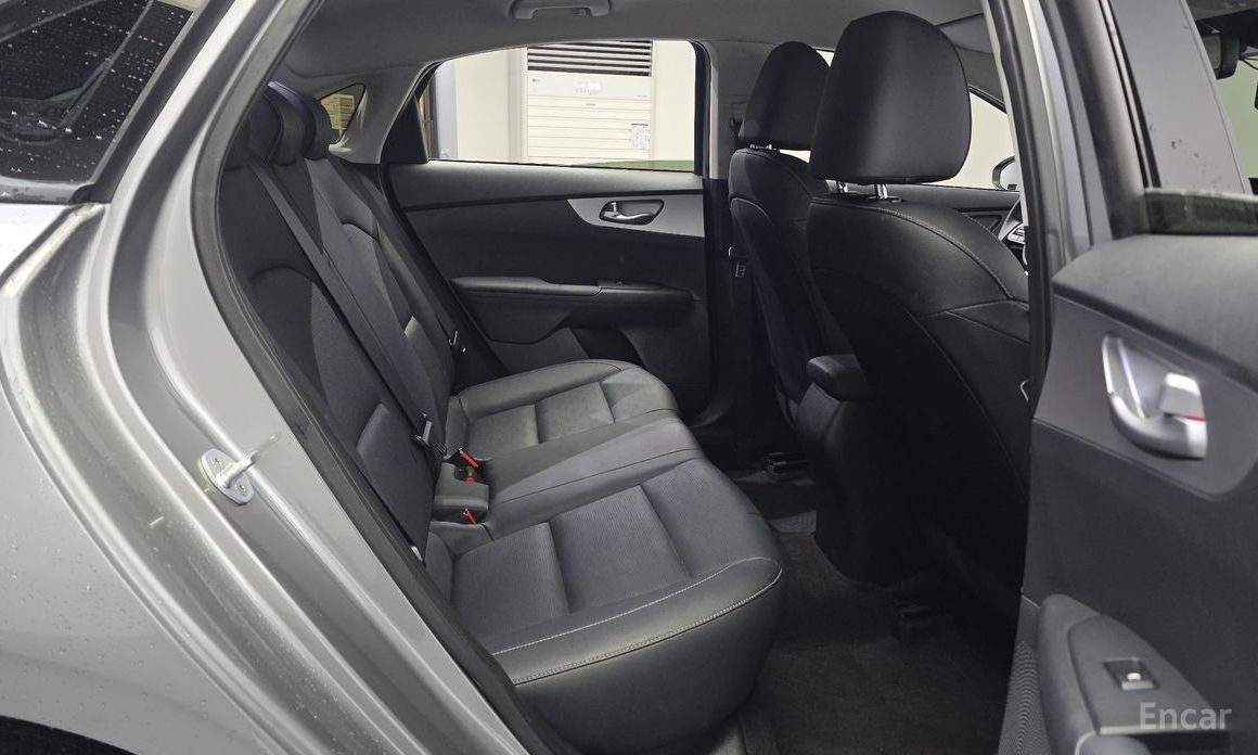 2022 Kia K3 II Рестайлинг 1.6 Prestige с пробегом 75 392 км