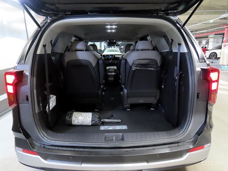 2025 Kia Carnival IV Рестайлинг 9-Seater Prestige с пробегом 6 247 км