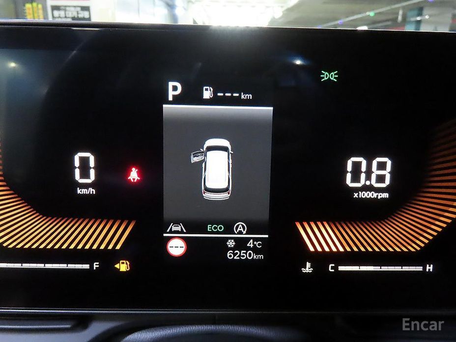 2025 Kia Carnival IV Рестайлинг 9-Seater Prestige с пробегом 6 247 км
