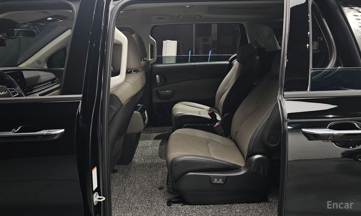2024 Kia Carnival IV Рестайлинг 9-Seater Noblesse с пробегом 12 952 км