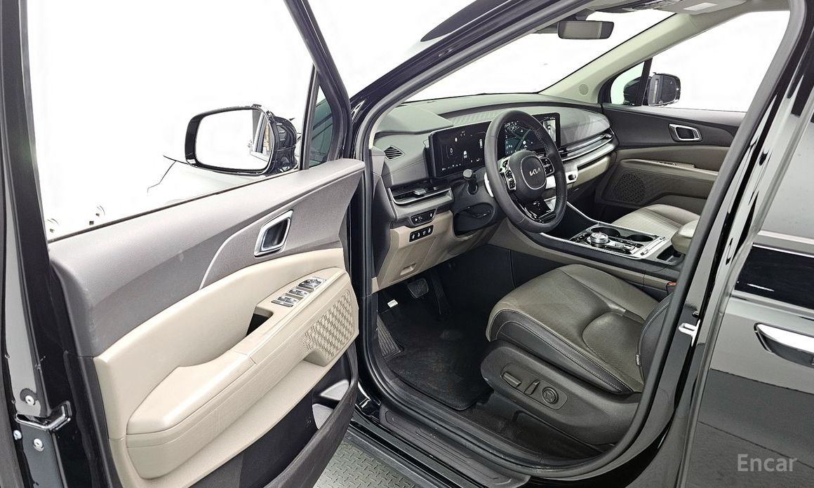 2024 Kia Carnival IV Рестайлинг 9-Seater Noblesse с пробегом 32 475 км