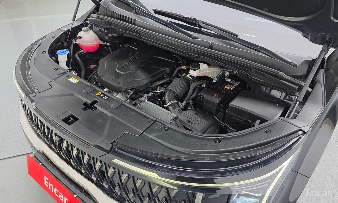 2024 Kia Carnival IV Рестайлинг 9-Seater Signature с пробегом 41 698 км