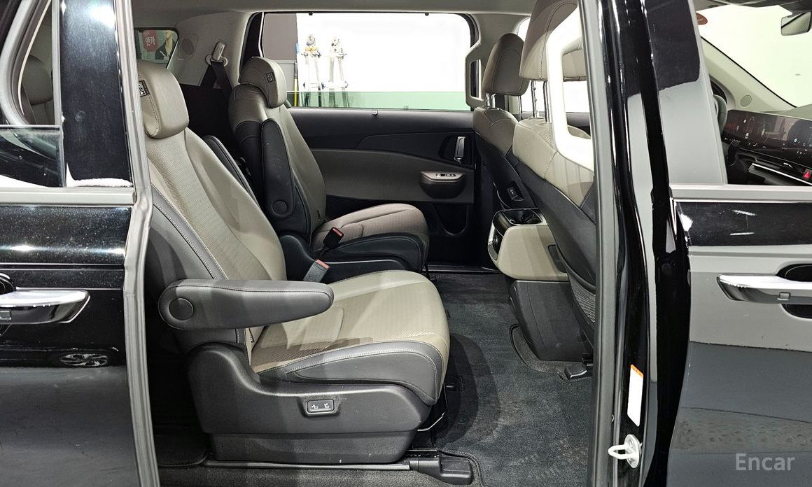 2024 Kia Carnival IV Рестайлинг 9-Seater Noblesse с пробегом 32 475 км