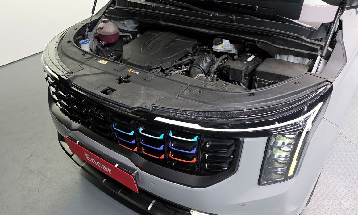 2024 Kia Carnival IV Рестайлинг 9-Seater Gravity с пробегом 42 888 км