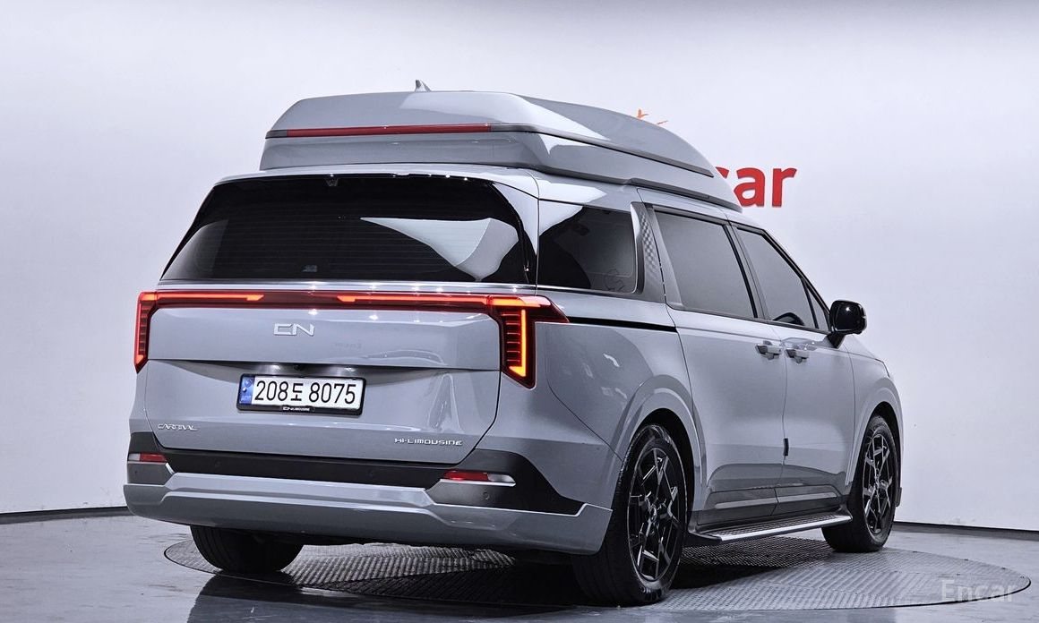 2024 Kia Carnival IV Рестайлинг 9-Seater Hi Limousine (Special Vehicle) с пробегом 30 373 км