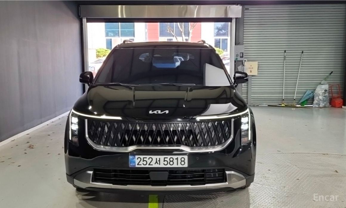 2024 Kia Carnival IV Рестайлинг 9-Seater Noblesse с пробегом 31 039 км