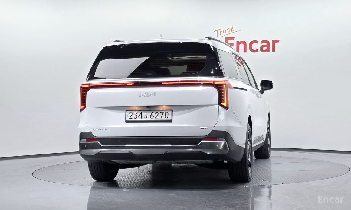 2024 Kia Carnival IV Рестайлинг HEV 9seater Nobless с пробегом 74 811 км