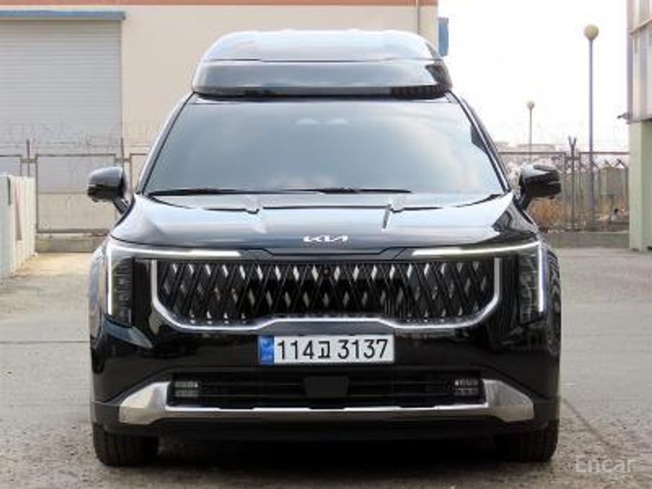 2024 Kia Carnival IV Рестайлинг HEV 9-Seater Hi-Limousine Signature с пробегом 42 800 км