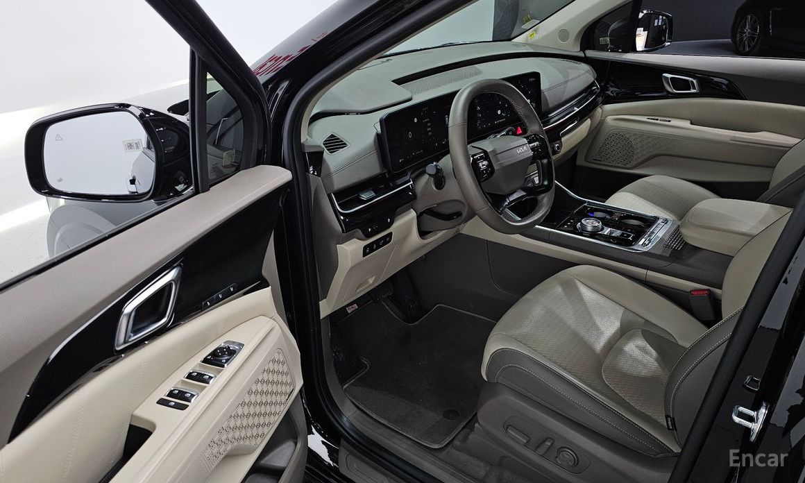 2025 Kia Carnival IV Рестайлинг HEV 9-Seater Hi-Limousine Signature с пробегом 16 140 км