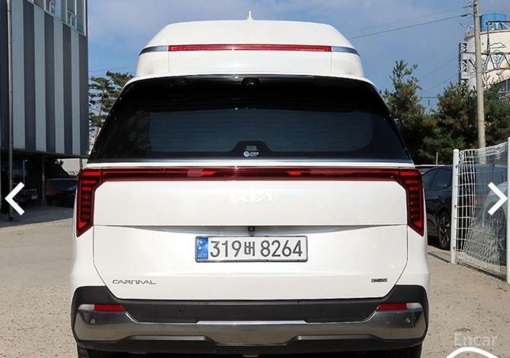 2024 Kia Carnival IV Рестайлинг HEV 9-Seater Hi-Limousine Signature с пробегом 9 908 км