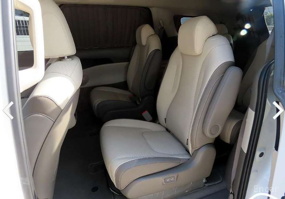 2024 Kia Carnival IV Рестайлинг HEV 9-Seater Hi-Limousine Signature с пробегом 9 908 км