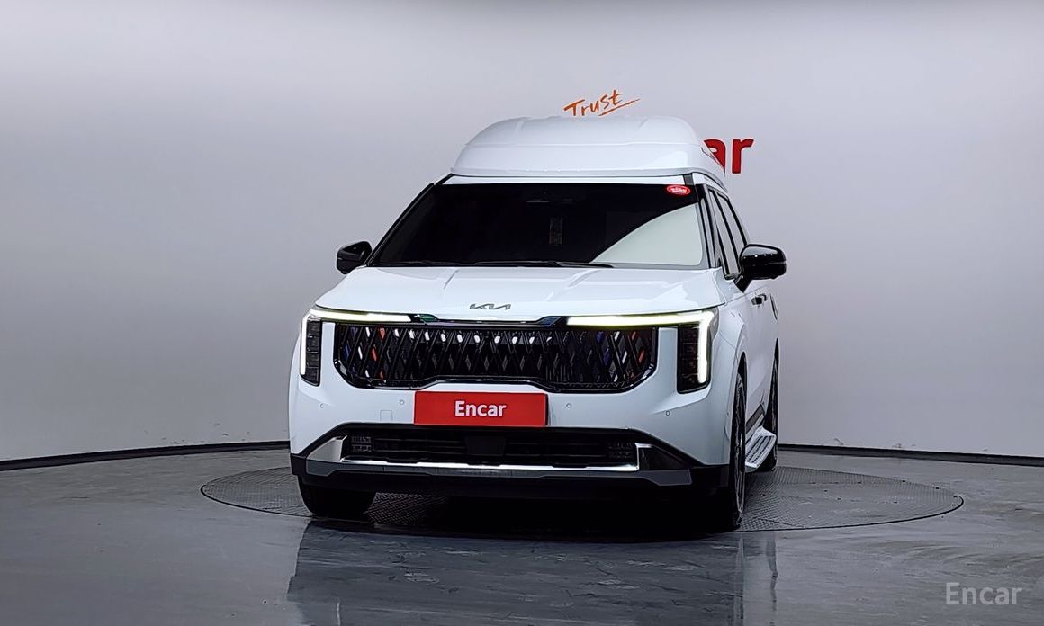 2025 Kia Carnival IV Рестайлинг HEV 9-Seater Hi-Limousine Signature с пробегом 8 085 км