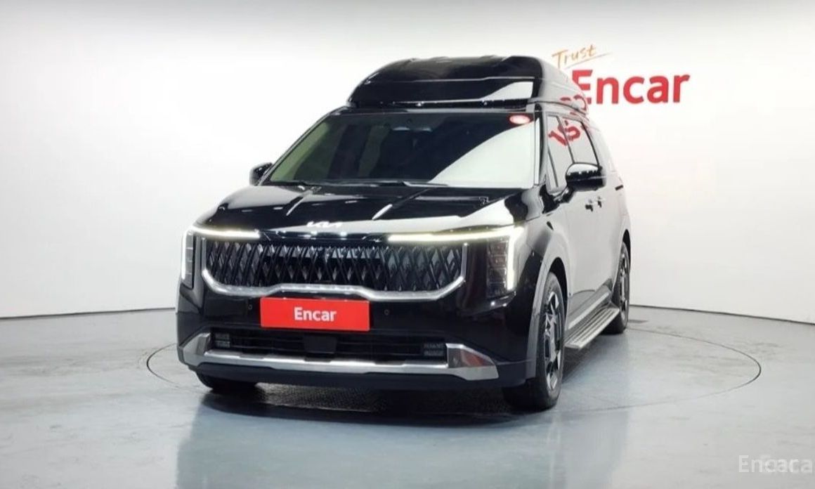 2024 Kia Carnival IV Рестайлинг HEV 9-Seater Hi-Limousine Signature с пробегом 4 000 км