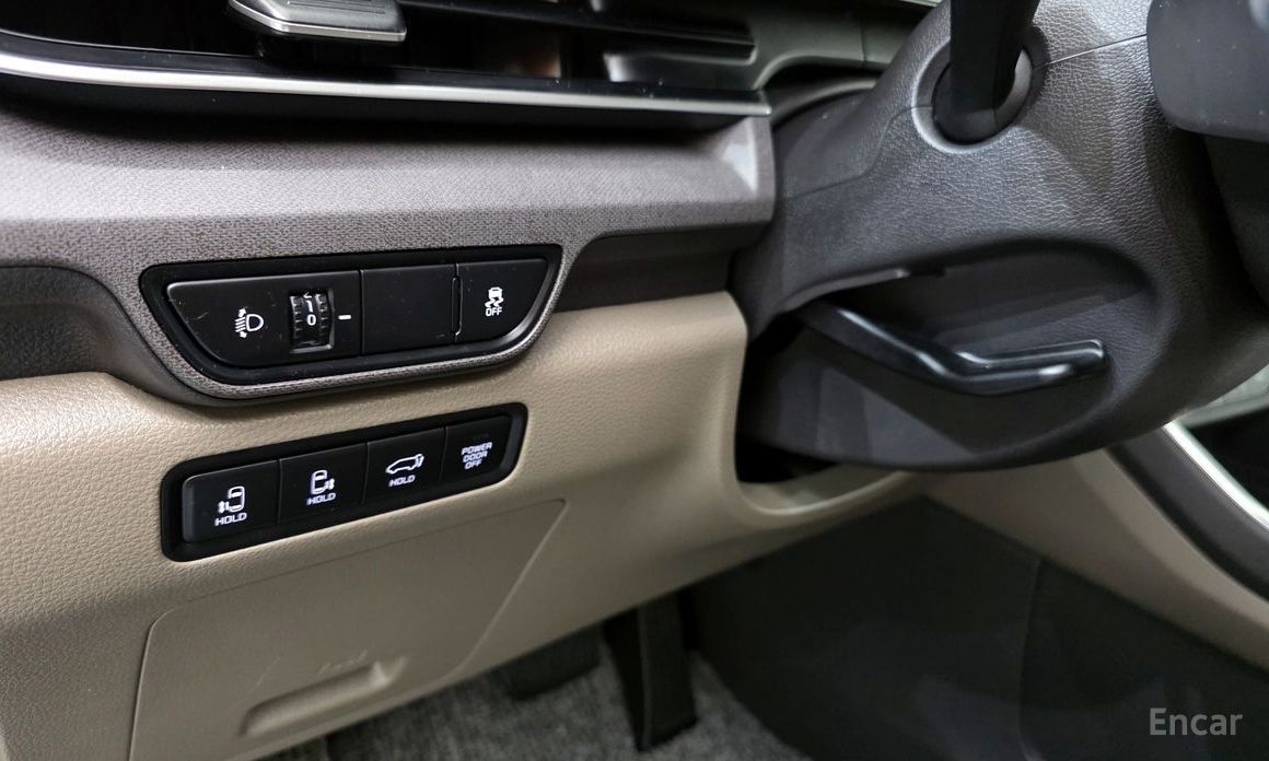 2024 Kia Carnival IV Рестайлинг HEV 9seater Nobless с пробегом 63 810 км