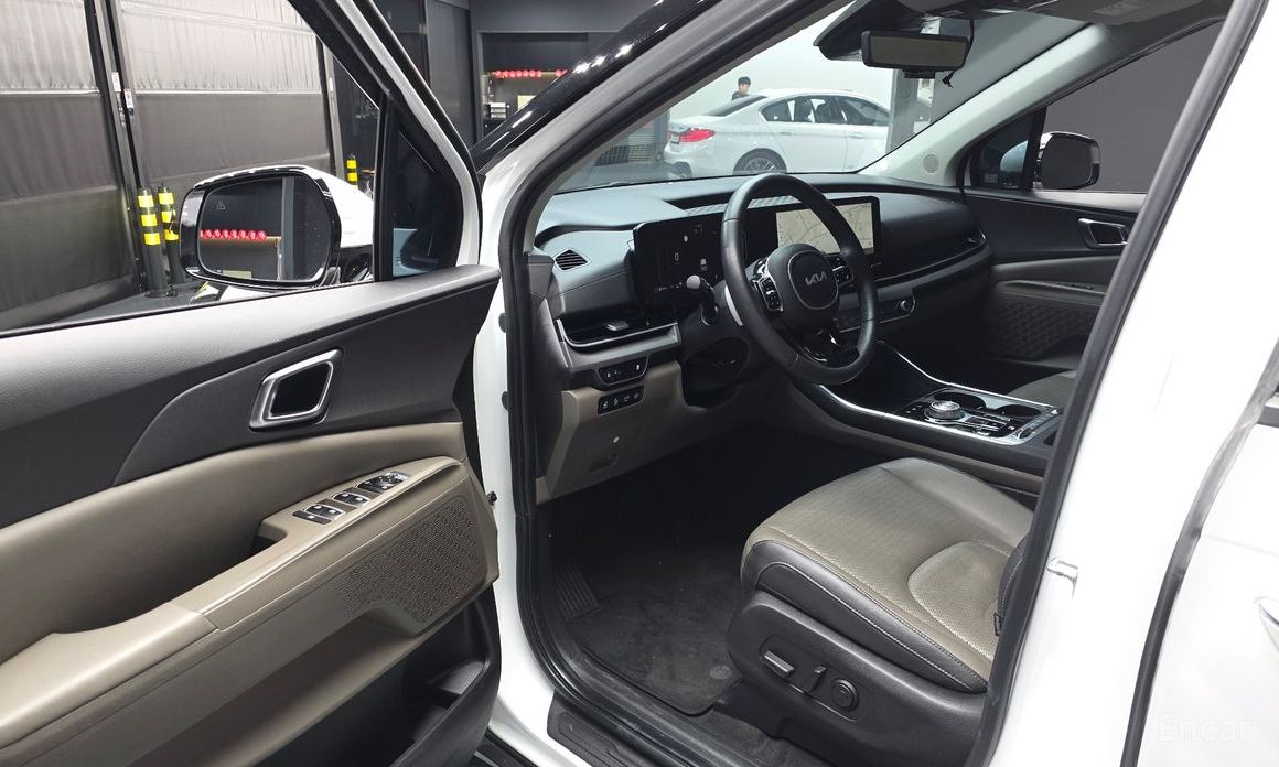 2024 Kia Carnival IV Рестайлинг HEV 9seater Nobless с пробегом 78 030 км