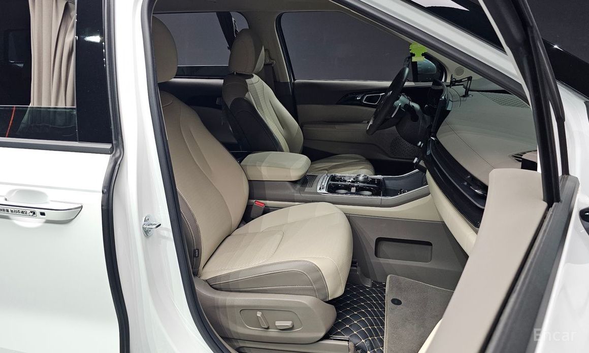 2024 Kia Carnival IV Рестайлинг HEV 9-Seater Hi-Limousine Signature с пробегом 36 348 км