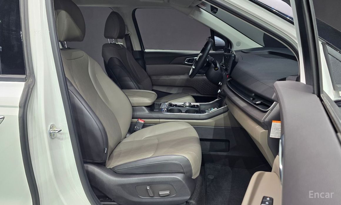 2025 Kia Carnival IV Рестайлинг HEV 9seater Nobless с пробегом 43 175 км