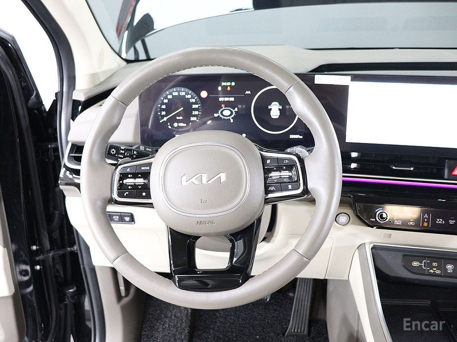2024 Kia Carnival IV Рестайлинг HEV 9-Seater Hi-Limousine Signature с пробегом 33 608 км