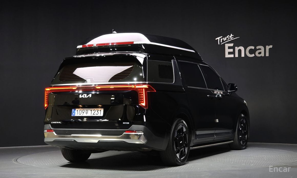 2024 Kia Carnival IV Рестайлинг HEV 9-Seater Hi-Limousine (Special vehicle) с пробегом 24 903 км