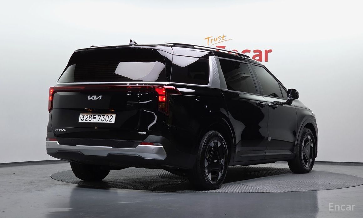 2023 Kia Carnival IV Рестайлинг HEV 9 seater Prestige с пробегом 56 639 км